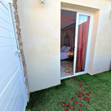 Suite Jaccuzzi En Camargue Port-Saint-Louis-du-Rhône Zewnętrze zdjęcie